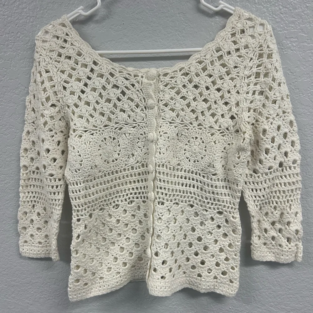 Lucky Brand Cream colored crocheted open knit button-back sweater. Size S - Picture 2 of 7